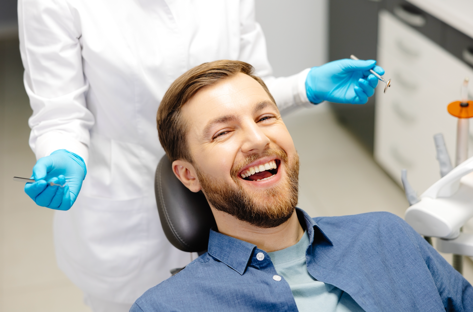 Emergency dental care in Beverly Hills